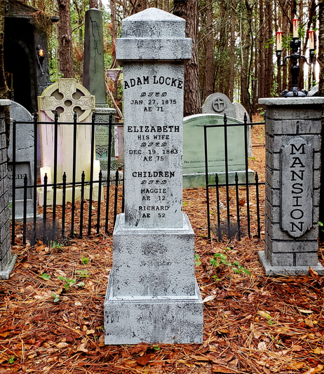 AUCTION LOT 10 - JOHN LOCKE OBELISK
