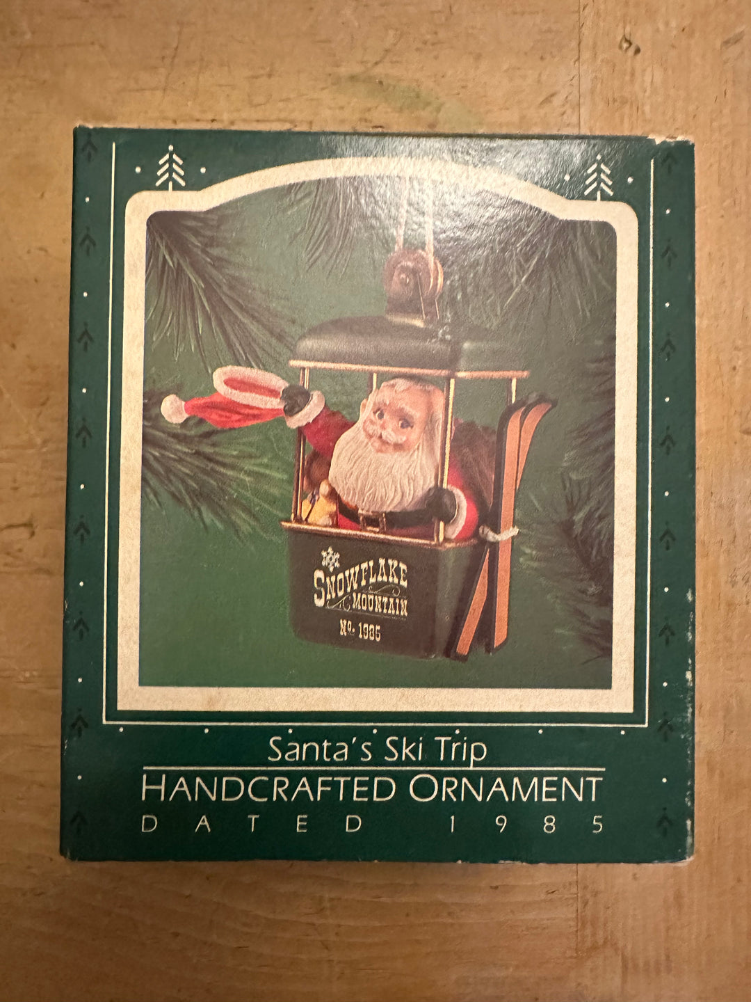 OFFICIAL PROP - SCREEN USED: Santa's Ski Trip